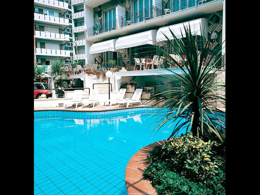 Hotel Cobalto Rimini Exterior foto
